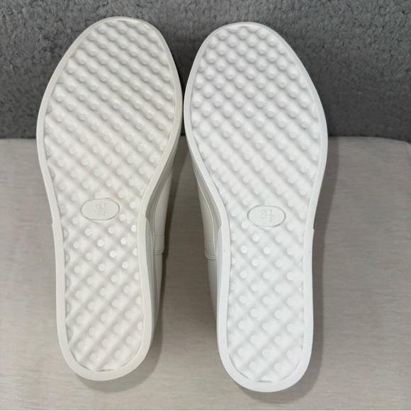 Journee Collection Shoes Womens 8.5 White Platform Slip On Wedge Sneaker NEW - Picture 7 of 7